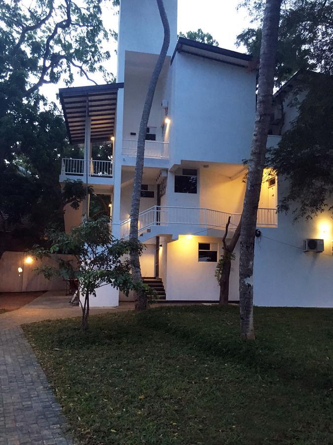 Jade Green Hotel Hambantota Exterior photo